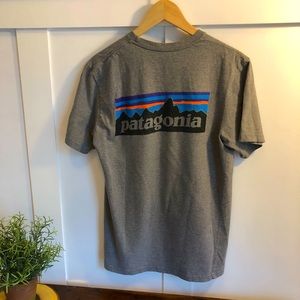 Men’s Patagonia Gray T-Shirt Size Small